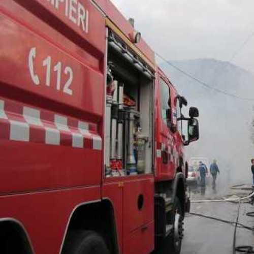 Incendiu într-o gospodărie din satul Slobozia și atac de panică al proprietarei