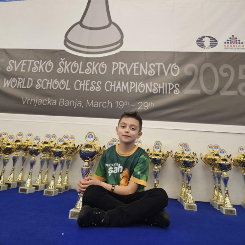 David-Cristian Talaba, copil de șapte ani, uimeste lumea sportului mintii prin rezultatele sale remarcabile