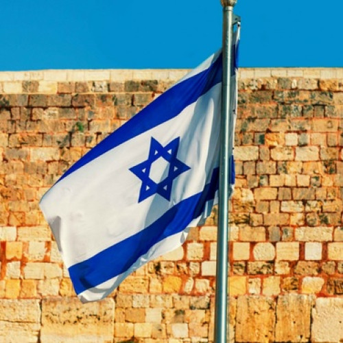 Iranul a lansat aproximativ 100 de drone spre teritoriul Israelului, anunță armata israeliană