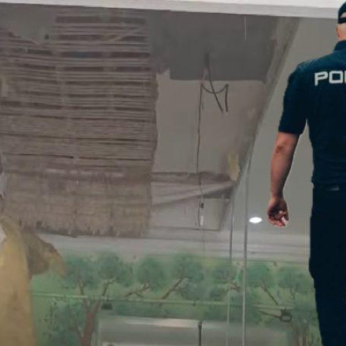 Patronul unui loc de joacă din Botoșani, reținut după prăbușirea tavanului