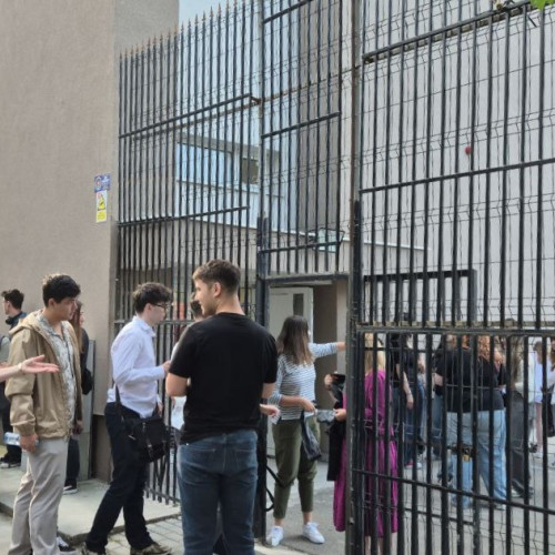 Peste 500 de elevi susțin examenele de competențe în județul Constanța