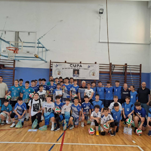 tineri sportivi de la scoala 12 au câștigat toate meciurile sub îndrumarea profesorului Viorel Prejbeanu