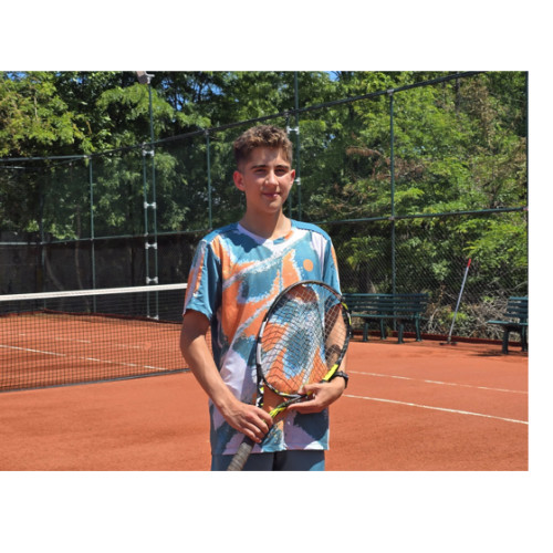 Andrei Timaru, tânărul talent din Constanța, speră la rezultate mari în tenis