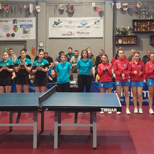 Constanța a avut o prestație excepțională la turneul de ping-pong, echipa locală reușind să facă față unor adversare puternice, precum vicecampioana mondială Bernadette Szocs și Andreea Dragoman, recent revenite de la Campionatul Mondial din Doha.