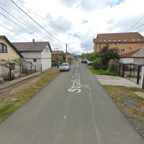 superbă vilă mediteraneană la vânzare cu 250.000 de euro în natura