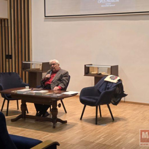 Ziua a treia a Zilelor Eminescu a adus orașul Botoșani și Memorialul Ipotești într-un spectacol de poezie, literatură și emoție. Evenimentele au fost dedicate atât iubitorilor de literatură, cât și comunității locale, punând în valoare moștenirea lui Mihai Eminescu.