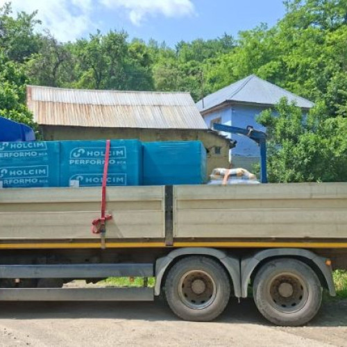 echipa „Împreună cu voi, alături de voi, putem face minuni!” sprijină visul trei frati din viisoara