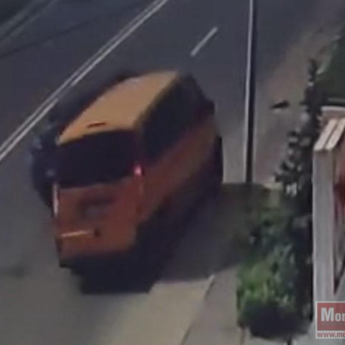 Accident pe șoseaua Iasului din Botoșani, implicând două mașini și un copil rănit