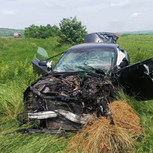 Trafic feroviar oprit temporar în localitatea Mascateni, după un accident grav