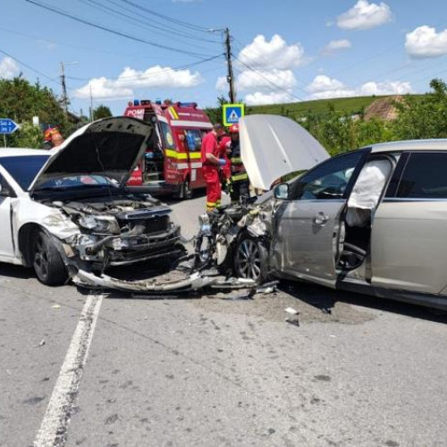 accident rutier la cluj: trei femei au fost duse la spital