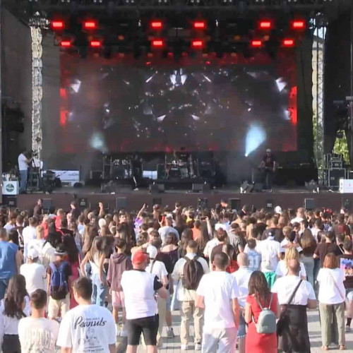 albaFest: concerte de neuitat cu Marius Moga, Lora și alți artiști importanți