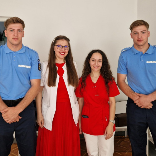 doi gemeni jandarmi din botoșani, campioni la lupte, donează sânge de Ziua Mondială a Donatorului