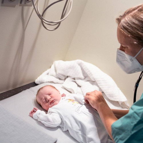 Echipa de neonatologie nouă la Spitalul Moreni pentru siguranța mămicilor și a bebelușilor