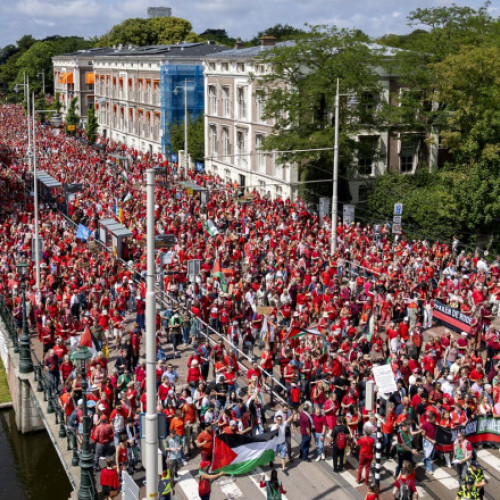 Proteste masive la Haga împotriva ofensivei Israelului în Gaza