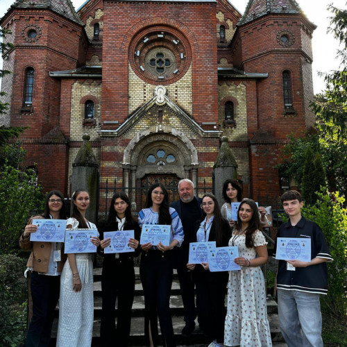 Echipa județului Galați s-a întors cu premii la olimpiade școlare