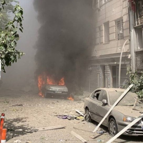 lovituri israeliene asupra Iranului escaladează conflictele în Orientul Mijlociu