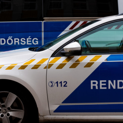 Ungaria a intrat oficial în vigoare o nouă lege antidrog, menită să intensifice lupta împotriva traficanților de stupefiante, anunță Laszlo Horvath, însărcinatul Guvernului ungar pentru combaterea traficului de droguri. Potrivit acestuia, măsurile drastice includ sechestru asupra bunurilor folosite în activități ilegale, chiar dacă acestea aparțin unor alte persoane. Horvath menționează că recidivistii nu vor mai avea dreptul la eliberare condiționată, iar consumatorii pot scăpa de pedeapsă doar dacă colaborează cu autoritățile.