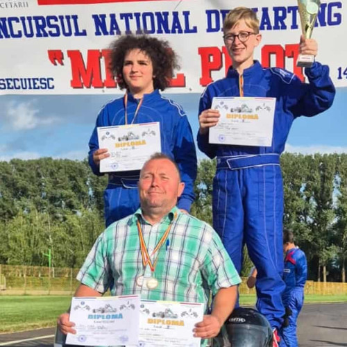 echipa Palatului Copiilor din alba Iulia, medaliați la campionatul național de karting "Micul Pilot" 2025