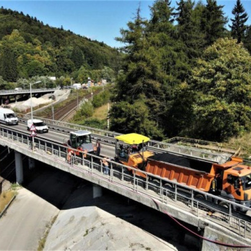 Pasajul de la Predeal, din nou în reparații, afectează traficul pe DN 1