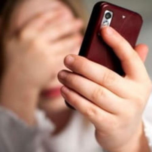 Escrocherii online în creștere: metoda „coletul” pune în pericol românii