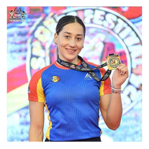 elena novac, campioană din lipnița, organizează un eveniment pentru elevi