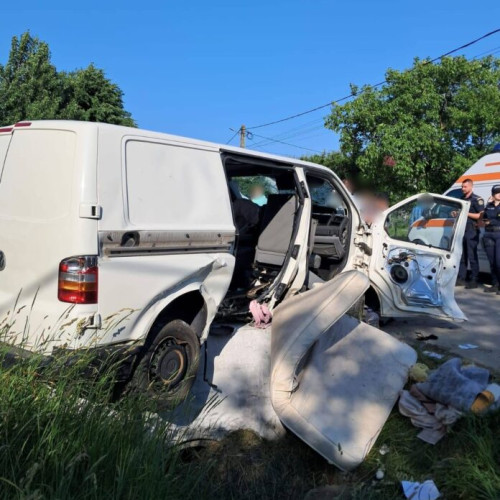 tânăr de 17 ani, implicat într-un accident rutier la voitinel