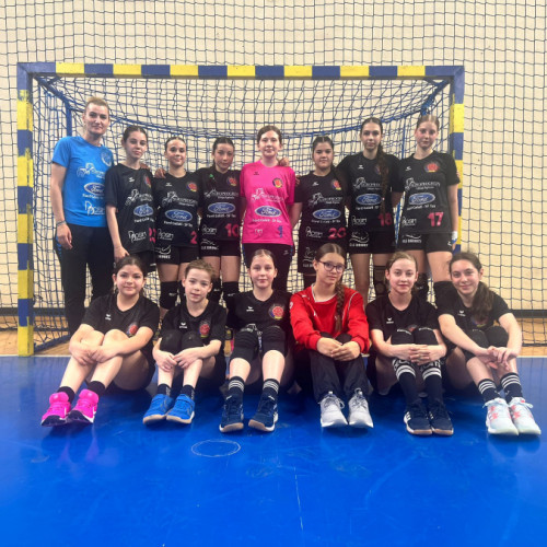 echipele galatene de handbal juniore s-au făcut remarcate la finala campionatului național la Brașov