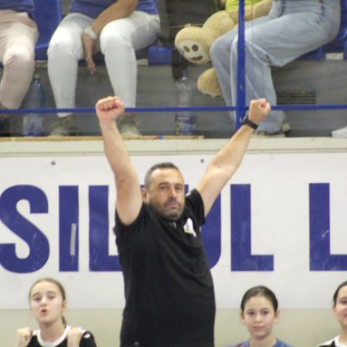 Finalul unui turneu național de handbal pentru junioare IV