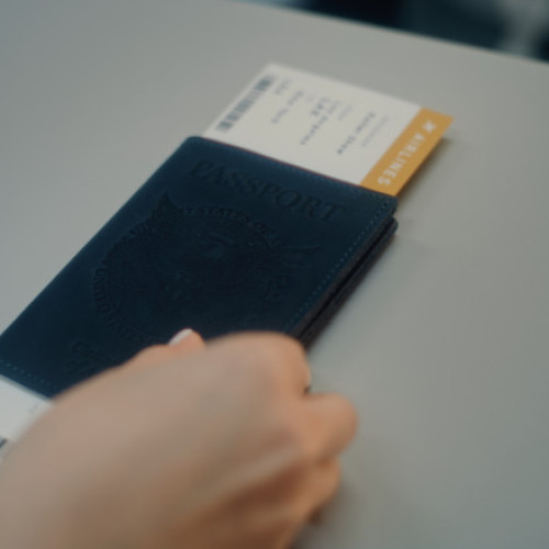 un american condamnat pentru fraudă electronică după ce a „furat” zeci de zboruri gratuite