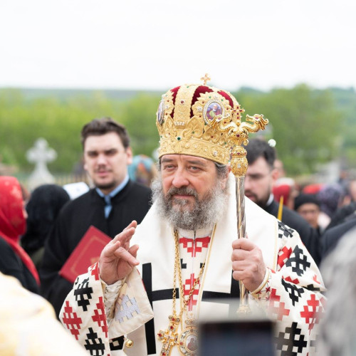 Prea Sfințitul Părinte Nichifor Botoșăneanul va oficia slujbe în județul Botoșani