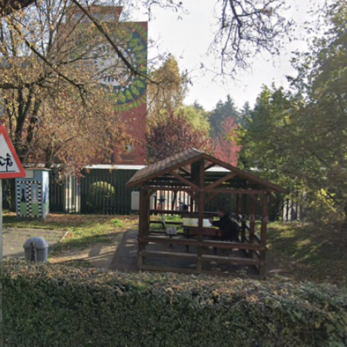 probleme în parcul de pe aleea baisoara din cauza lipsei măsurilor de supraveghere