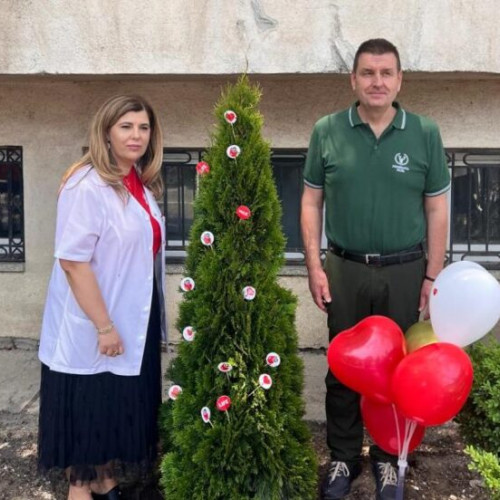 plantare simbolica de arbore in cadrul Zilei Mondiale a donatorului de sange în vrancea