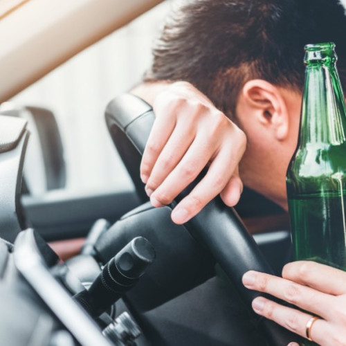 Bărbat din Botoșani, reținut după ce a condus sub influența alcoolului