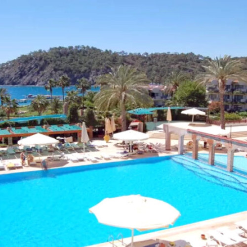 Turcia închide peste 4.000 de hoteluri înainte de sezonul turistic în ciuda recordurilor din 2024