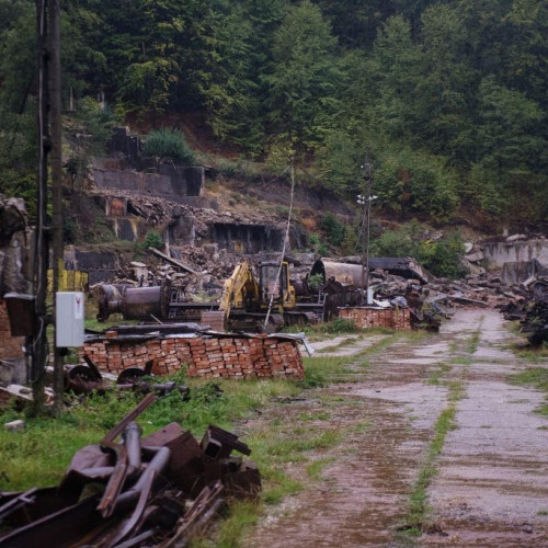 Romania primește 200 de milioane de euro de la Uniunea Europeană pentru redeschiderea minei de grafit de la Baia de Fier