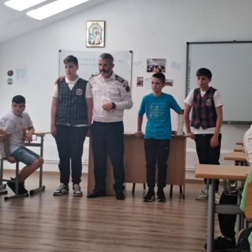 activitate educațională pentru prevenirea abuzurilor la seminarul ortodox din Târgoviște