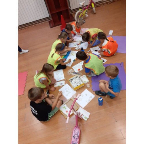 scoala de vara pentru copii la oradea, organizata de asociatia pro bambini