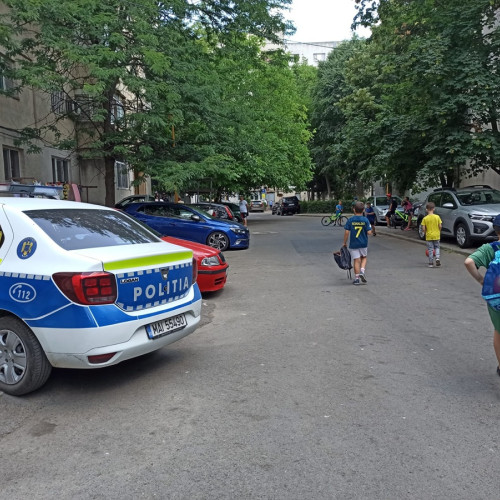 bărbat periculos urmărit de poliție după amenințări și comportament violent în sectorul localit