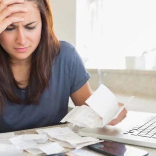 ANRE analizează diferențele de preț la energie pentru populație după eliminarea plafonului