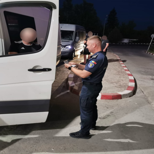 Tânăr moldovean depistat cu permis de conducere fals la frontiera de est