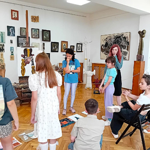 Muzeul de artă din Constanța organizează ateliere pentru copii, începând din iunie 2025