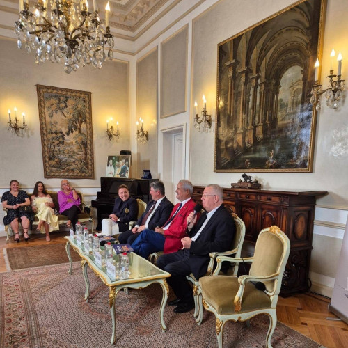 lansare a volumului „angajament în interes național. discursurile mele la ONU” semnat de adrian nastase