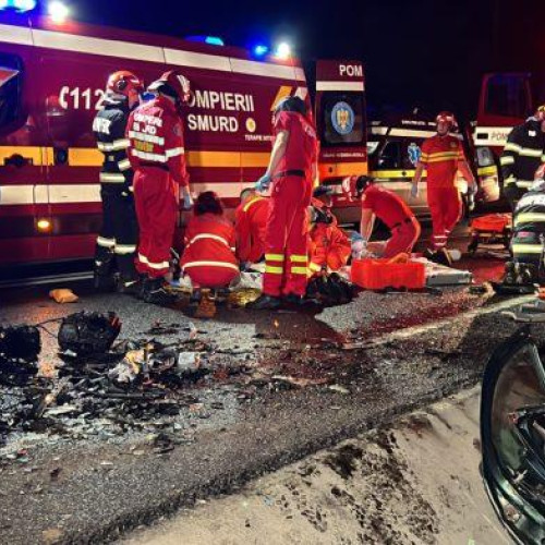Accident grav lângă Botoșani: doi morți și patru răniți într-un accident pe drumul E58