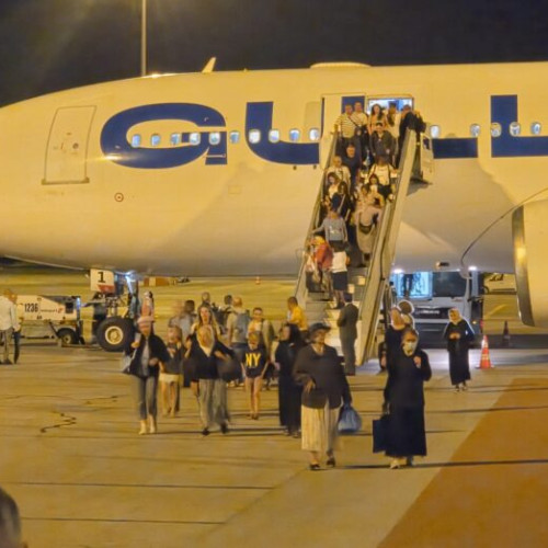 Cetățeni români evacuați din zona de conflict din Orientul Apropiat