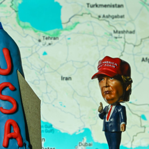 Trump ezită să decidă dacă va accepta atacul asupra Iranului în următoarele două săptămâni