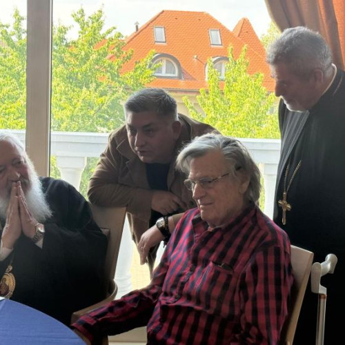 Alin Tișe a lansat cea de-a treia carte, „Cezarul, Dumnezeu, Iubirea”