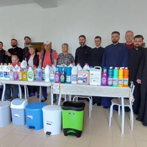 Biserica oferă donații pentru centrul de îngrijire și asistență Pucioasa