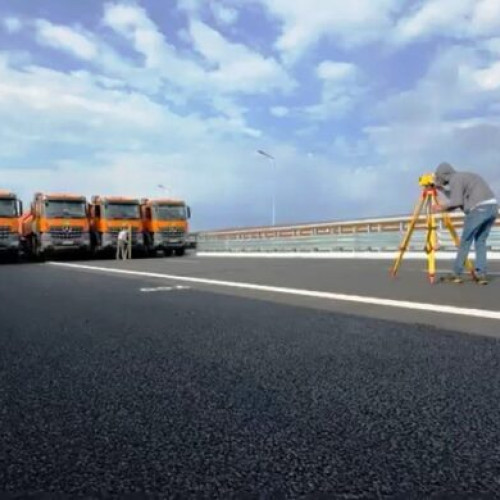 Podul de la Vadu Pasii, în faza finală a construcției