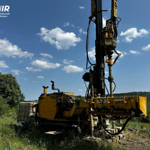 Progres semnificativ în realizarea forajelor pentru autostrada A13 între Brașov și Bacău