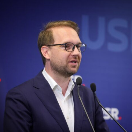 usr se reunește sâmbătă în congres, cu Dominic Fritz în calitate de președinte nou ales